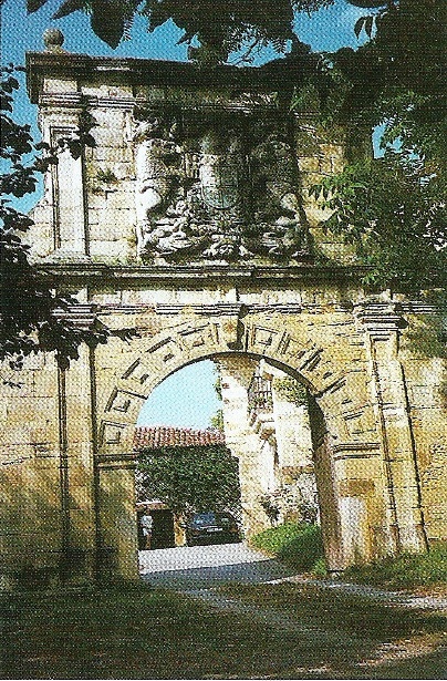 Casa palacio de los González Cordero en Losvia, Lamadrid.
